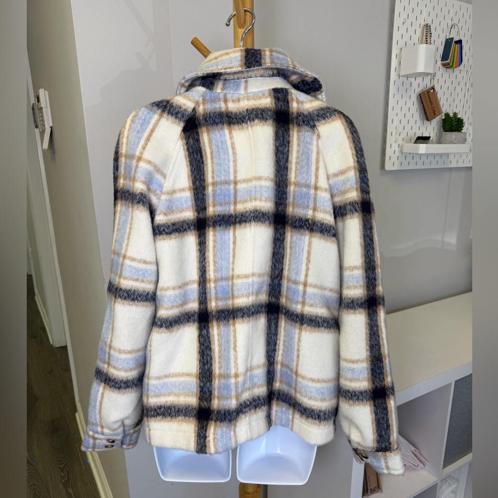 Bagatelle Collection Cozy Cream and Blue Plaid Zip-Up Jacket Sz M - Picture 4 of 6